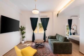 Stylish Petralona Escape - 1BR